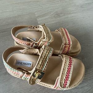 Steve Madden Tan and Pink Sandals with Woven Details